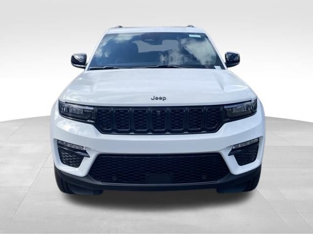 New 2025 Jeep Grand Cherokee Limited w/ Luxury Tech Group II image 2