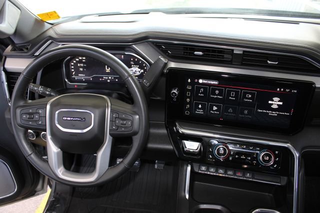Used 2024 GMC Sierra 3500 Denali w/ Denali Reserve Package image 29