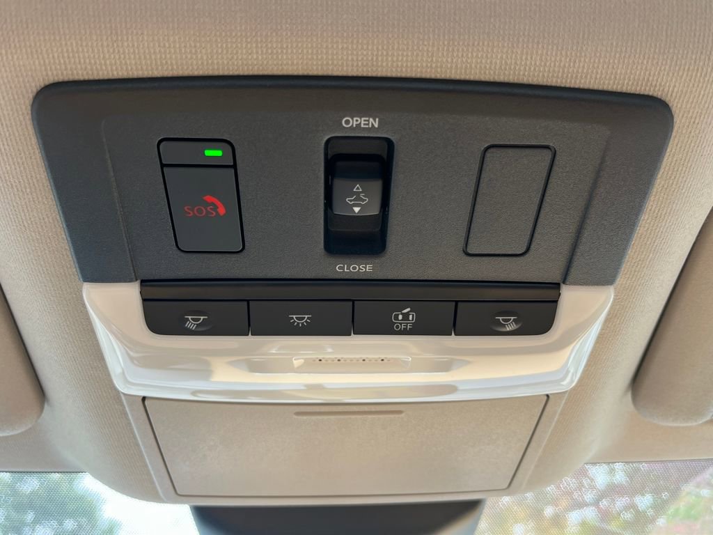 New 2025 Nissan Sentra SV w/ SV Premium Package image 32