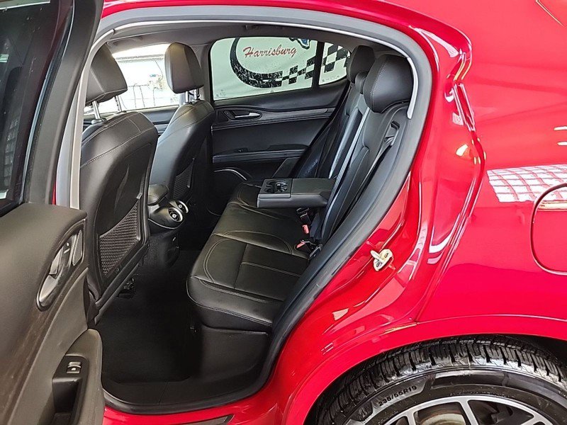 Used 2020 Alfa Romeo Stelvio Ti w/ Active Blind Spot Package image 9