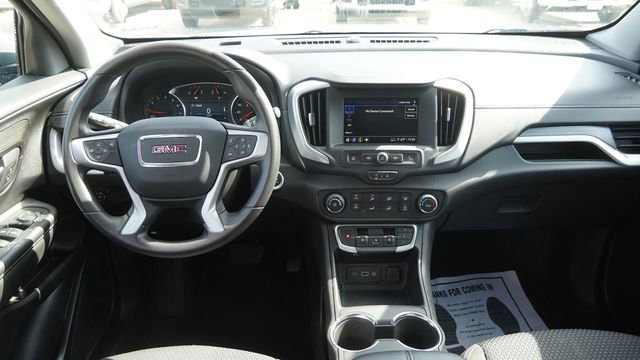 Used 2024 GMC Terrain SLE AWD/4WD image 15