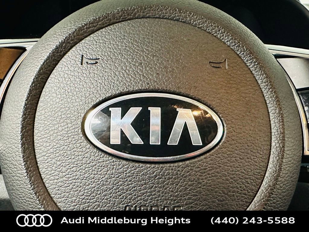 Used 2020 Kia Forte LXS image 17