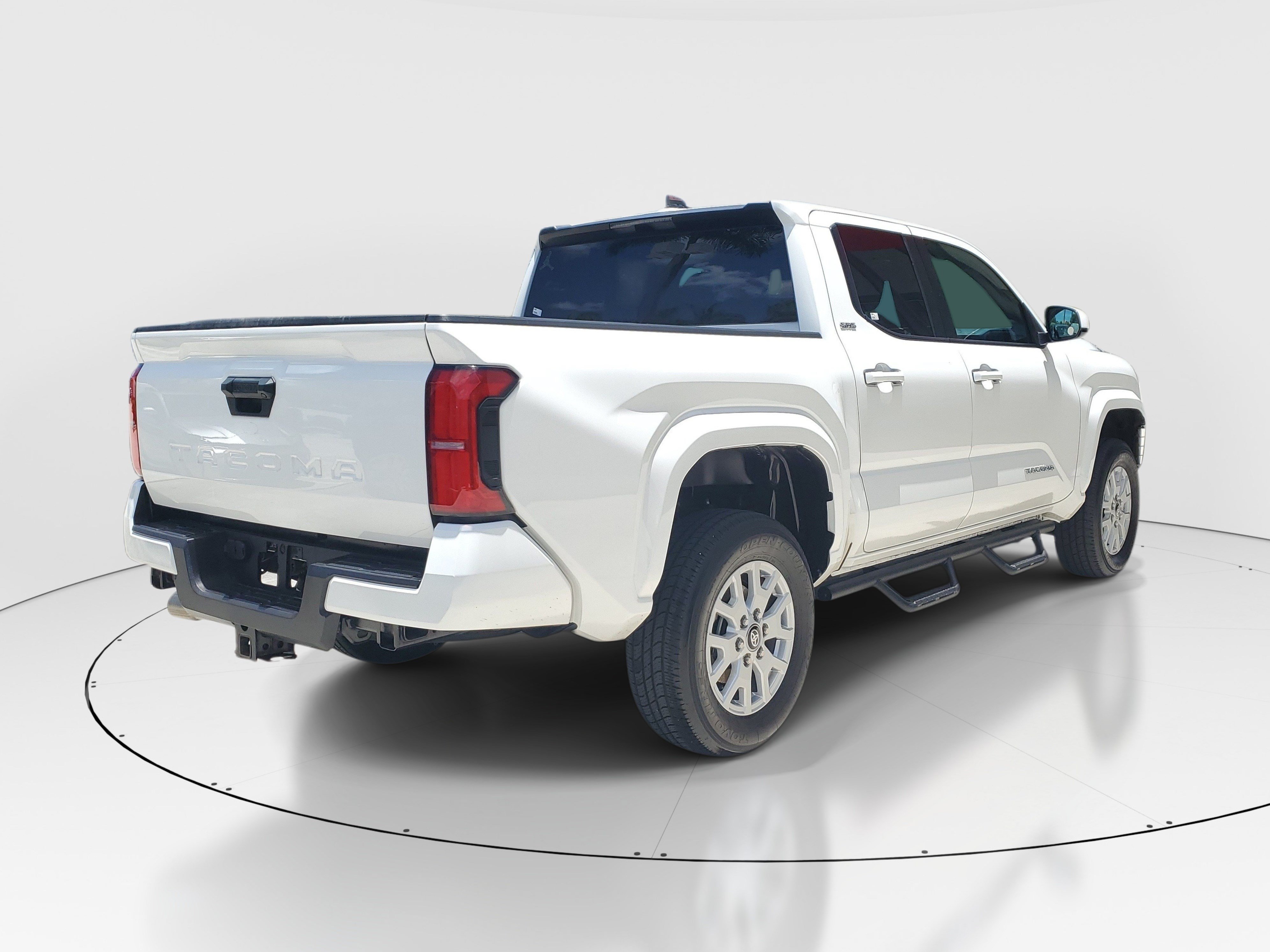 Used 2025 Toyota Tacoma SR5 RWD image 6