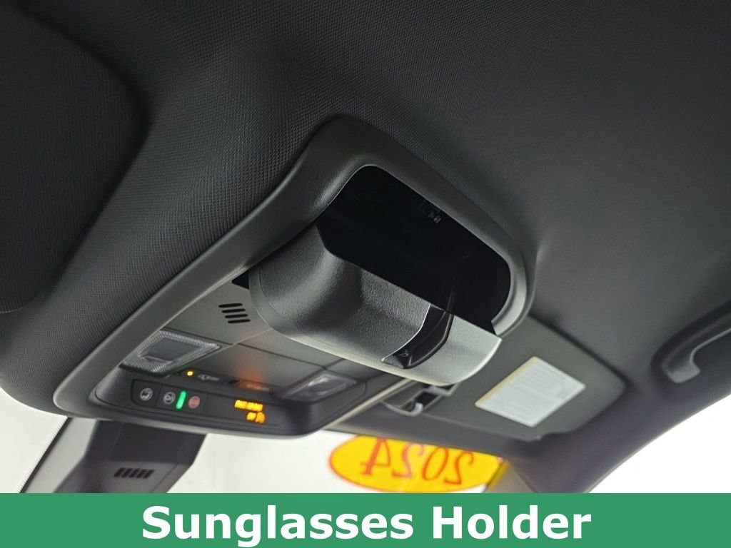 Certified 2024 Chevrolet Equinox RS image 39