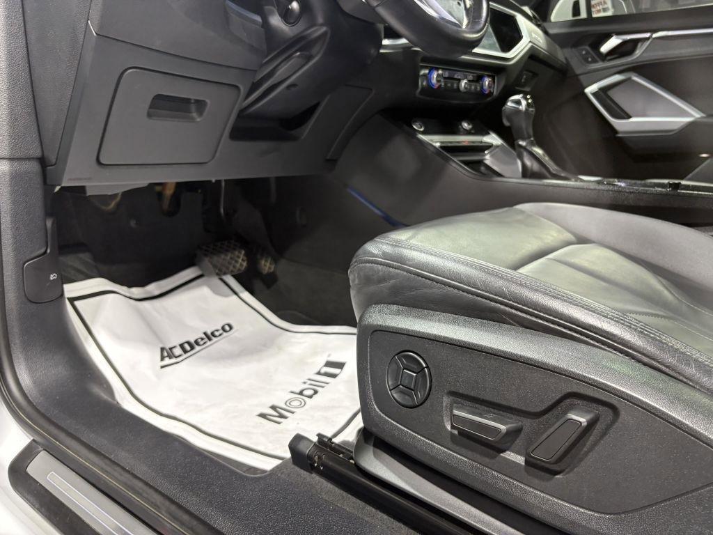 Used 2021 Audi Q3 2.0T Premium Plus w/ Premium Plus Package AWD/4WD image 15