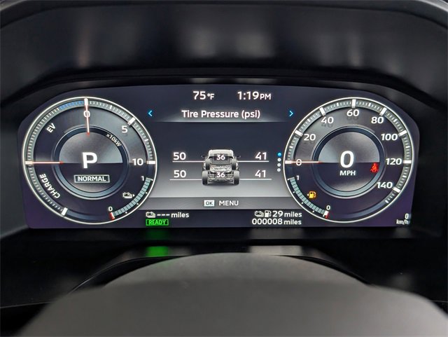 New 2025 Mitsubishi Outlander SE image 19