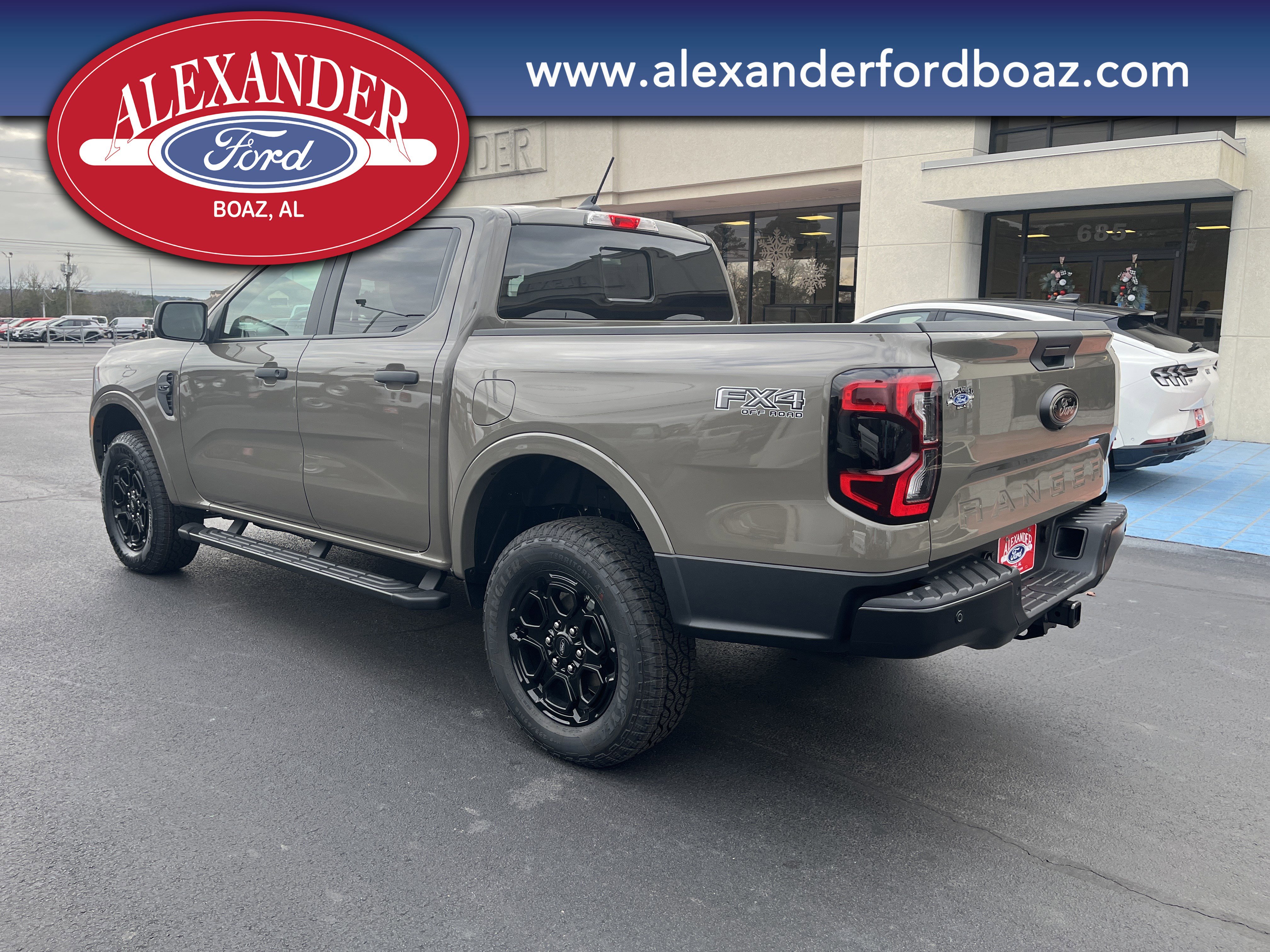 New 2025 Ford Ranger XLT w/ Equipment Group 301A High image 2