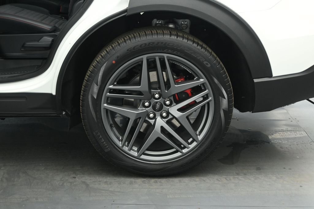 New 2026 Ford Explorer ST-Line w/ ST-Line Street Pack RWD image 22