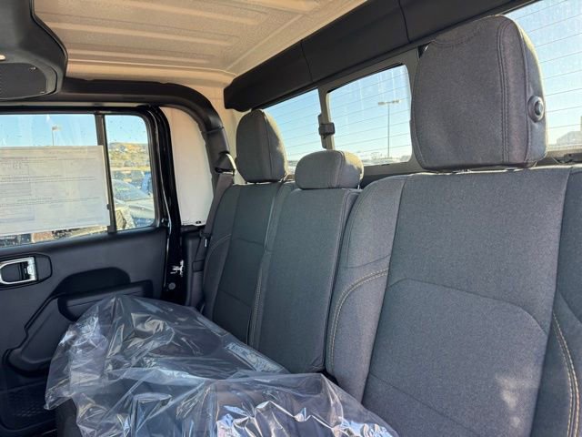 New 2026 Jeep Gladiator Sport AWD/4WD image 17