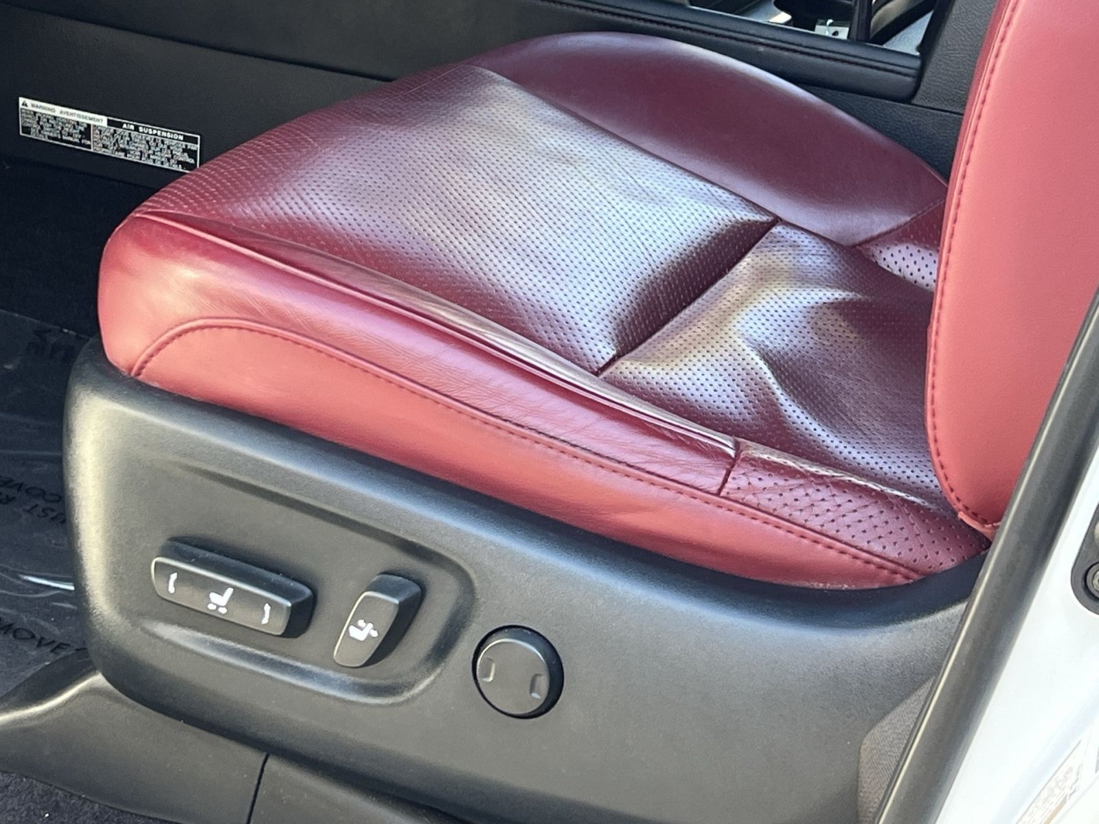 Used 2022 Lexus GX 460 Luxury w/ Sport Design Package AWD/4WD image 19