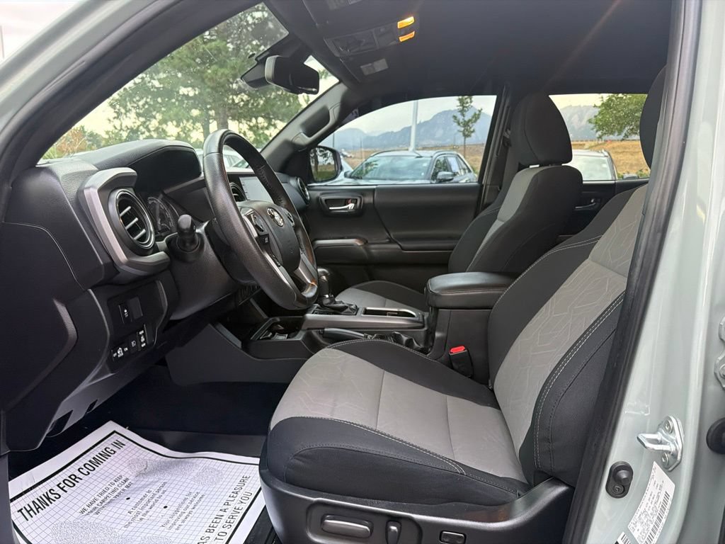 Used 2023 Toyota Tacoma TRD Off-Road AWD/4WD image 23