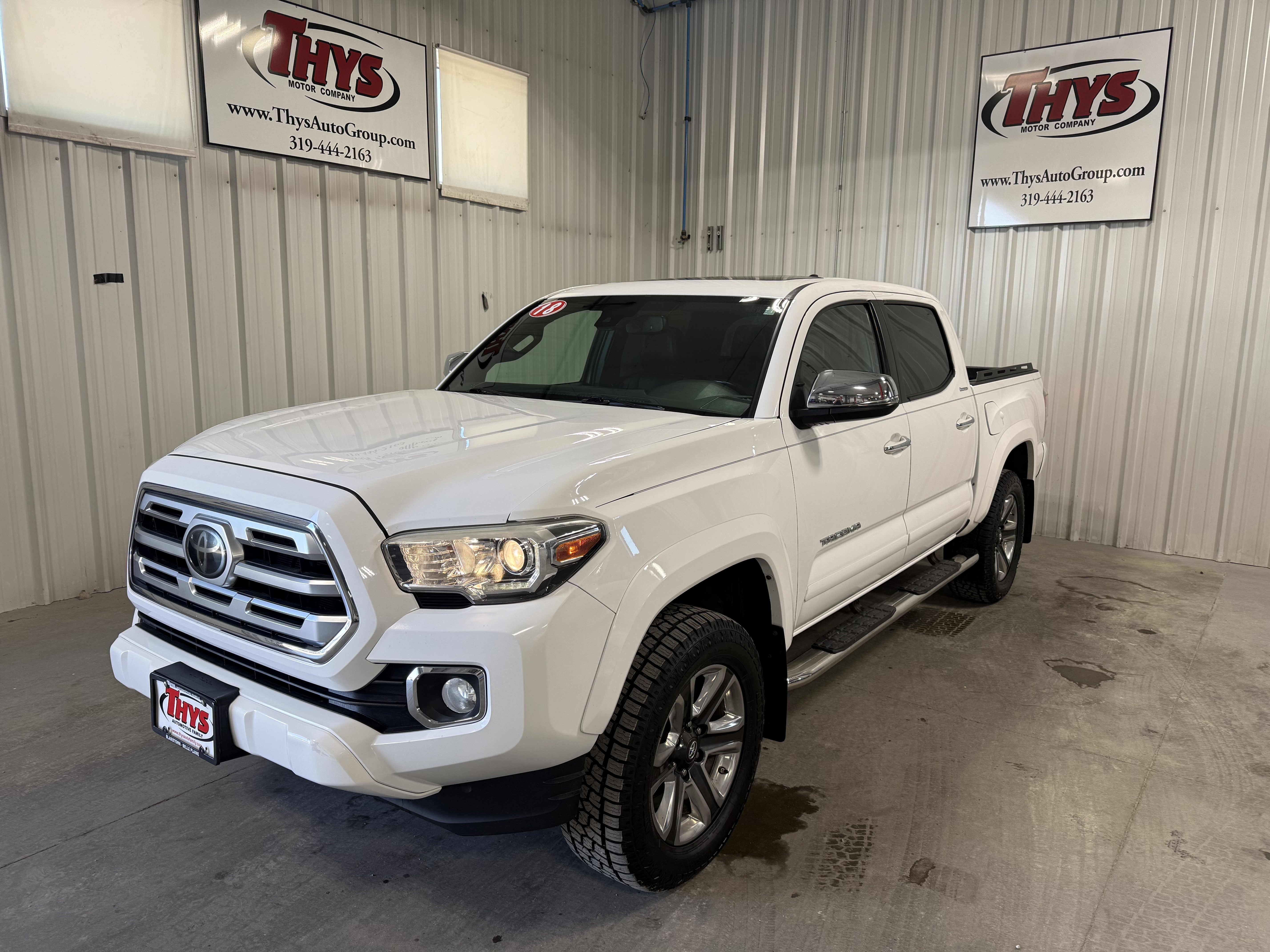 Used 2018 Toyota Tacoma Limited image 13