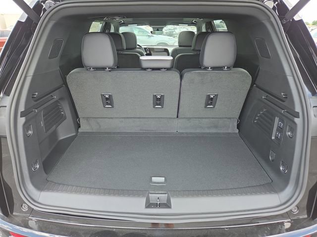 New 2026 Chevrolet Traverse High Country image 27