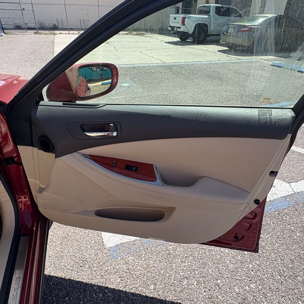 Used 2010 Lexus ES 350 image 16