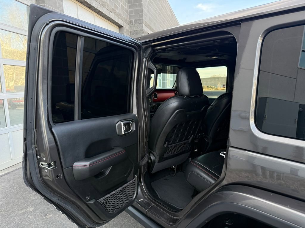 Used 2018 Jeep Wrangler Unlimited Rubicon w/ Dual Top Group image 26