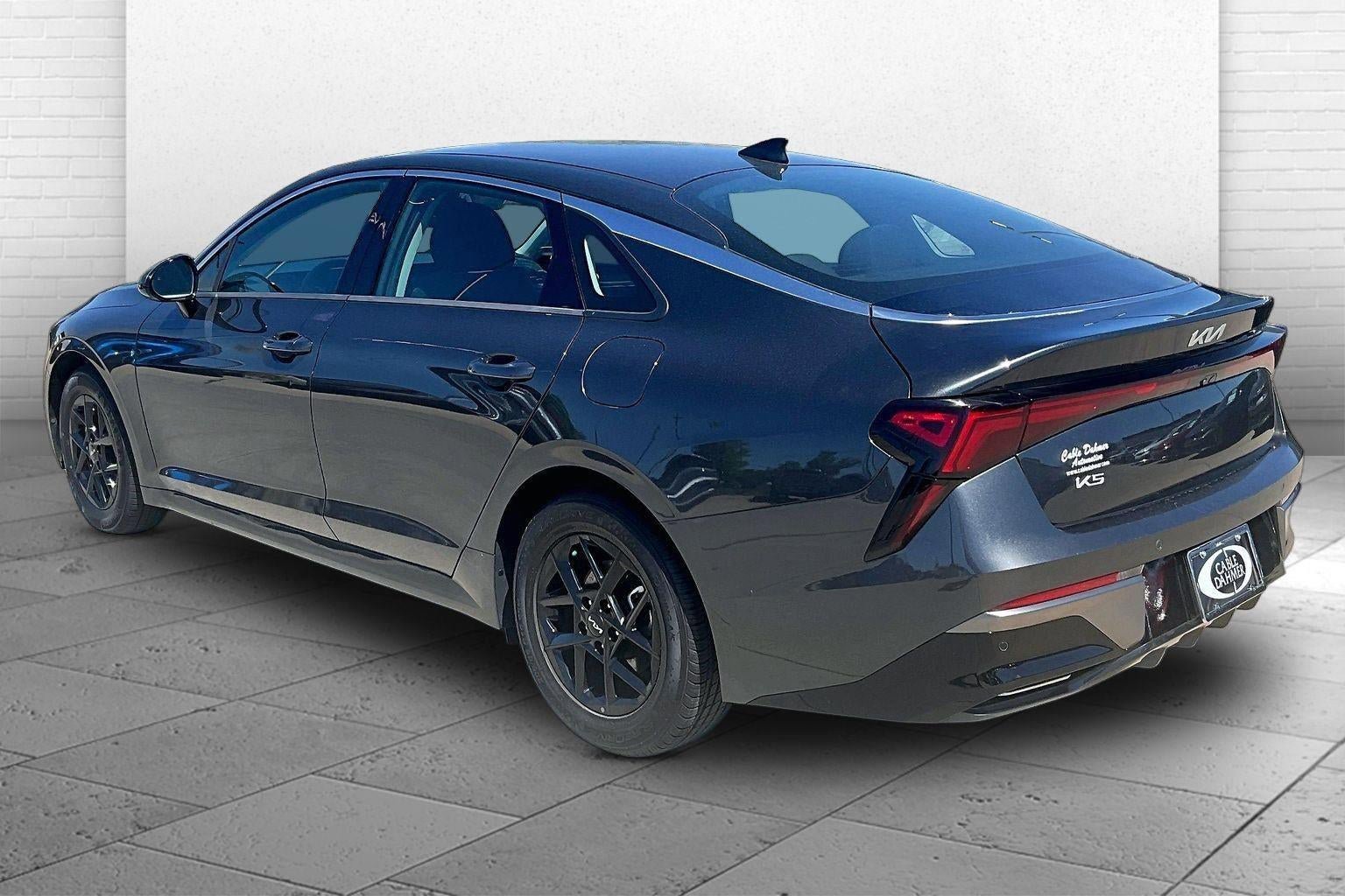 Used 2025 Kia K5 LXS FWD image 4