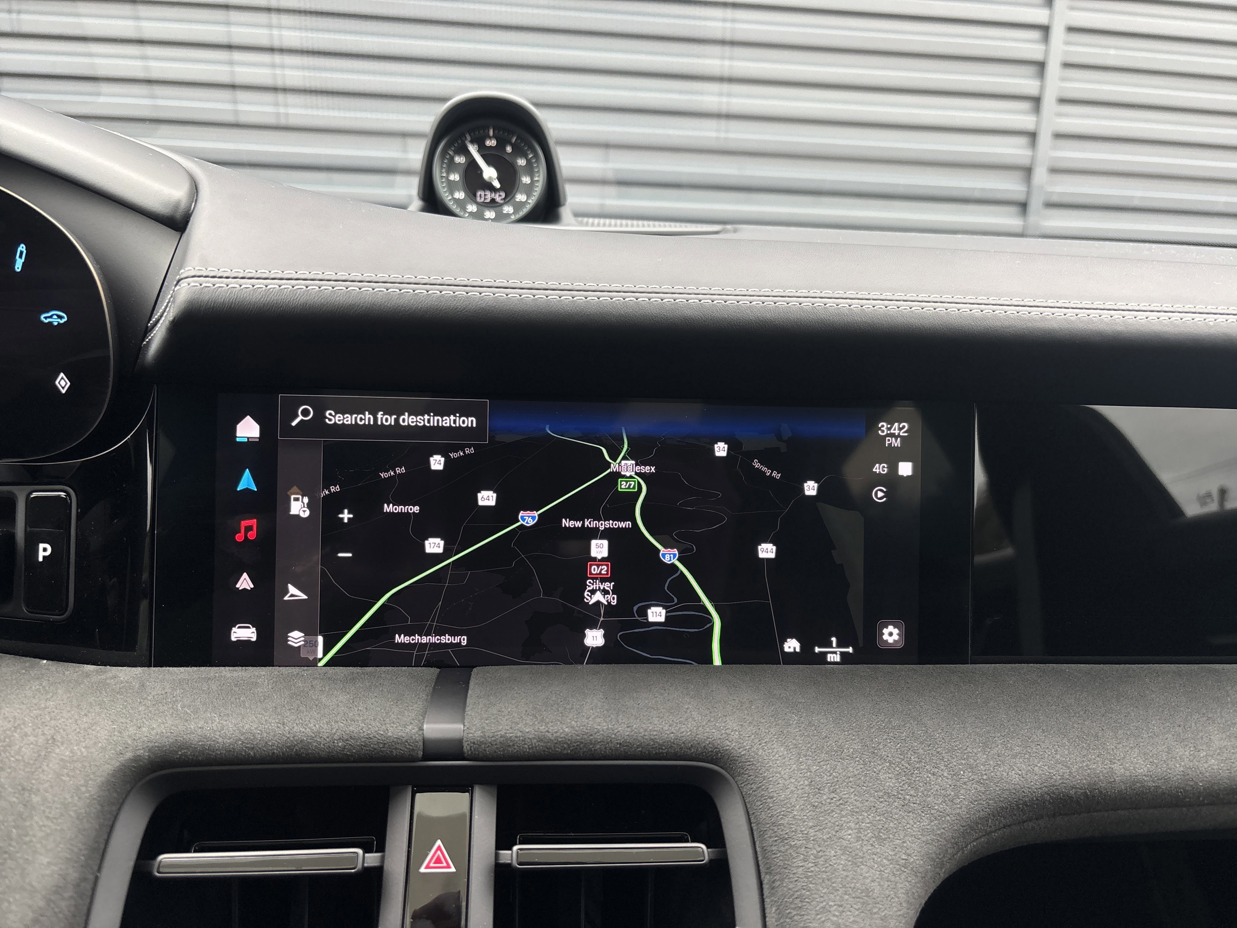 Certified 2025 Porsche Taycan Turbo GT image 18