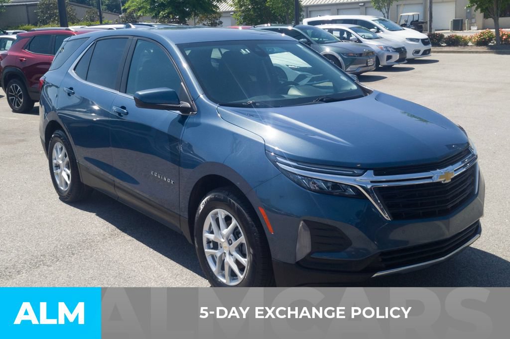 Used 2024 Chevrolet Equinox LT FWD image 3