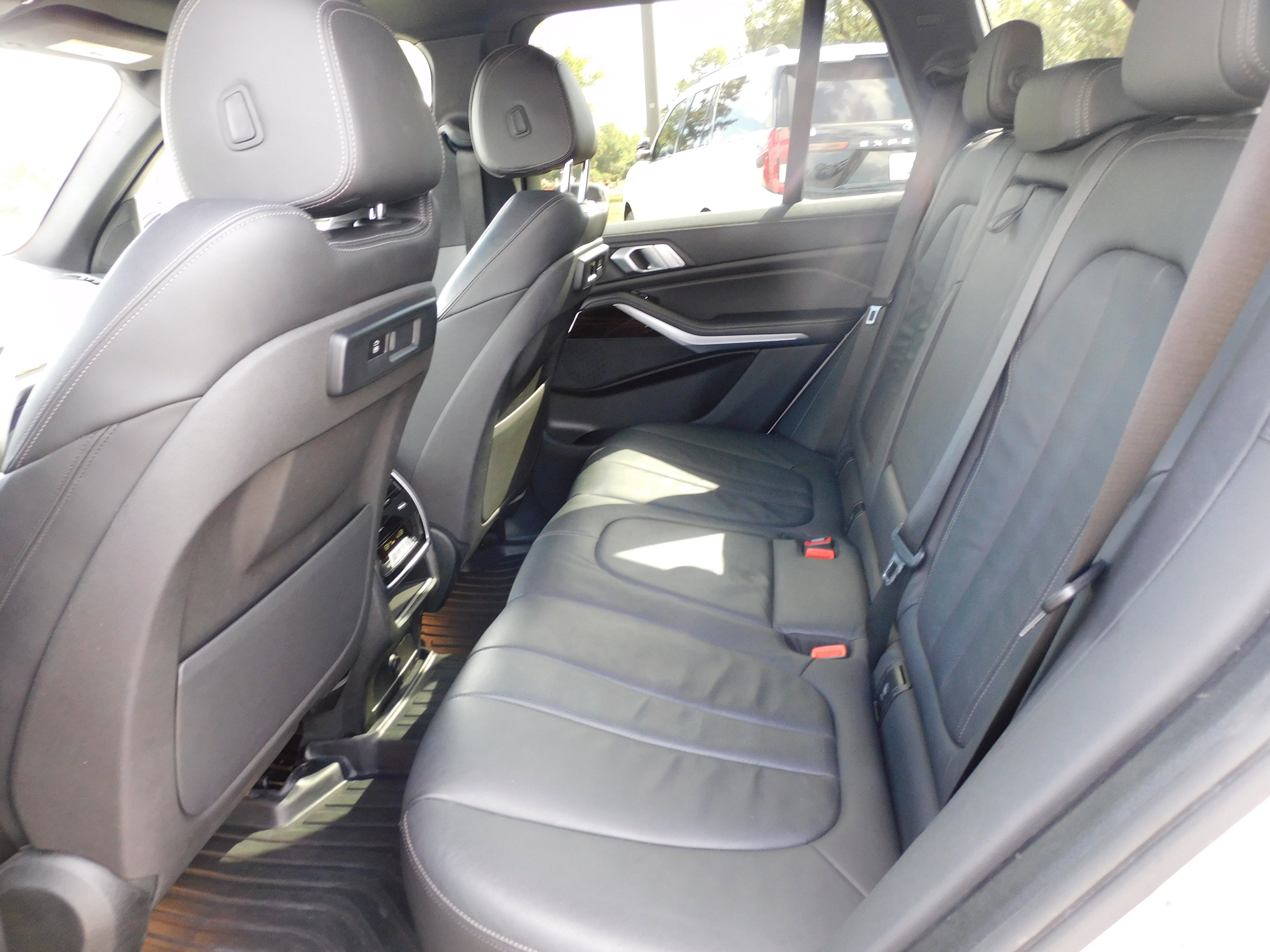 Used 2020 BMW X5 xDrive40i w/ Convenience Package image 14