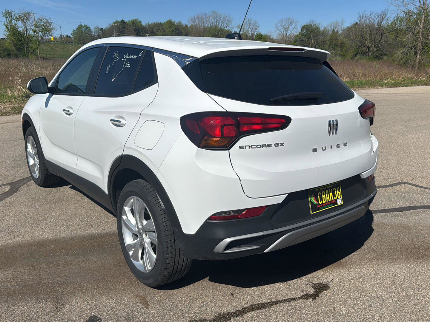 Used 2025 Buick Encore GX Preferred FWD image 3