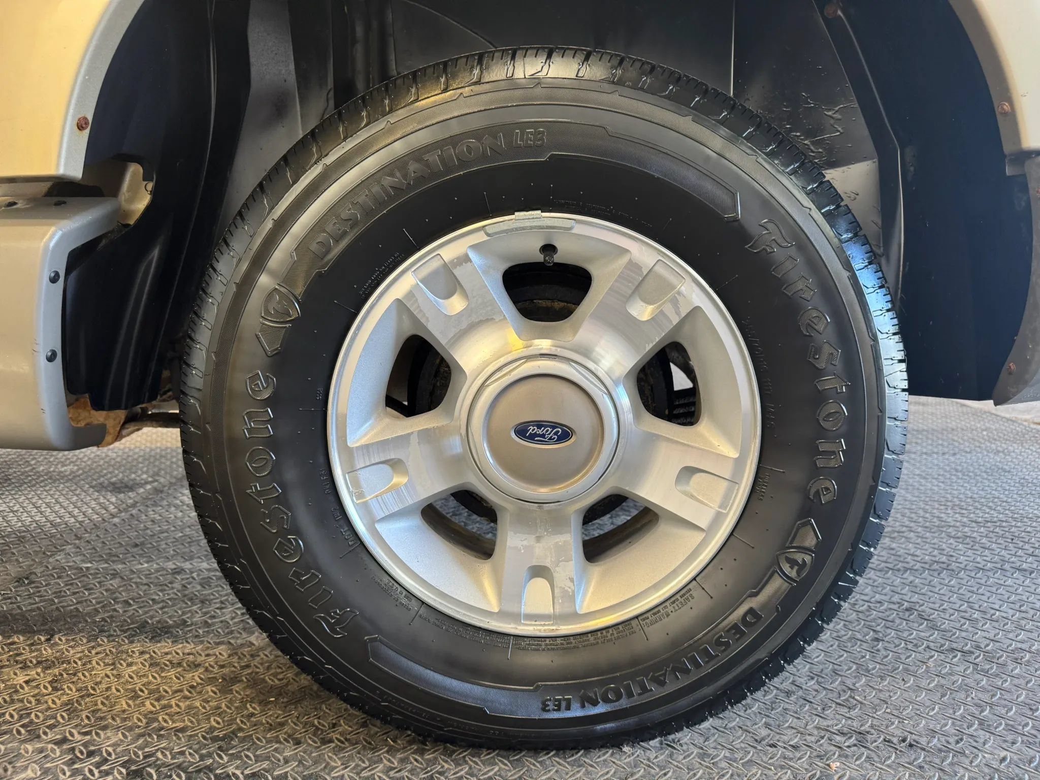 Used 2002 Ford Explorer Sport Trac 4x4 image 32