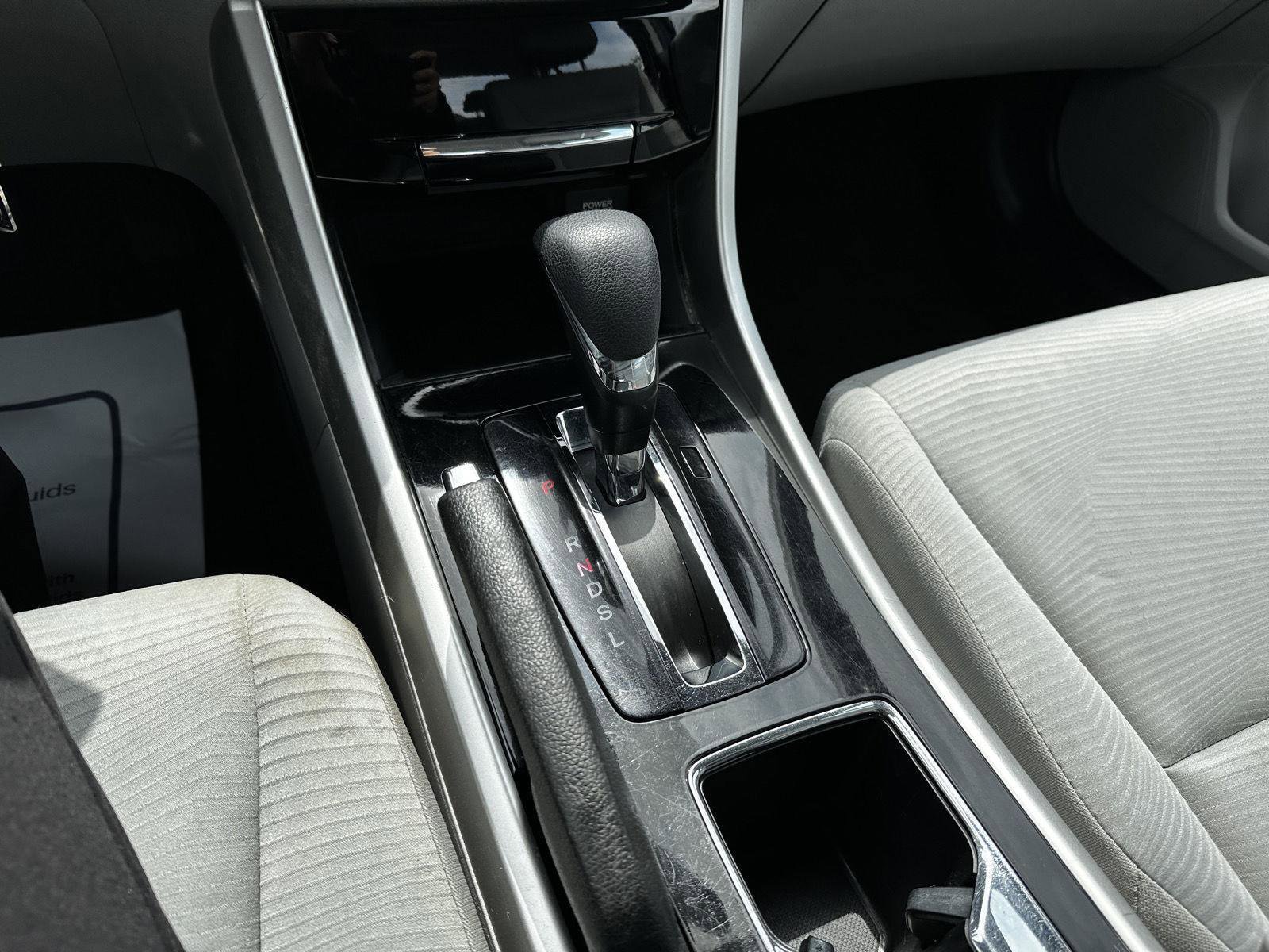 Certified 2017 Honda Accord LX image 15