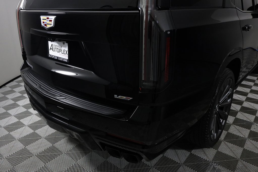Used 2025 Cadillac Escalade V image 55