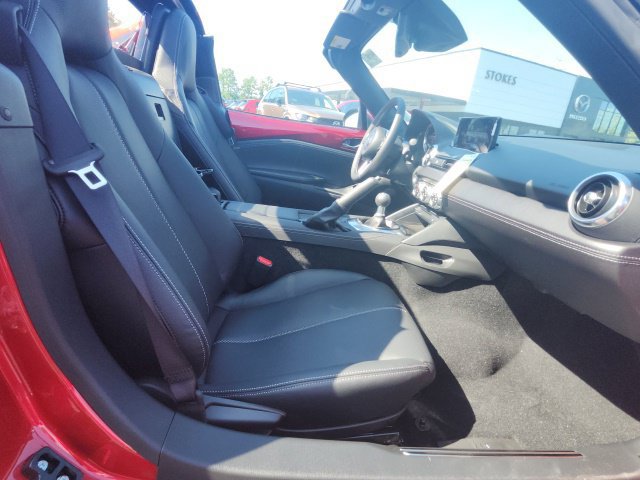 New 2026 MAZDA MX-5 Miata RF Grand Touring RWD image 18