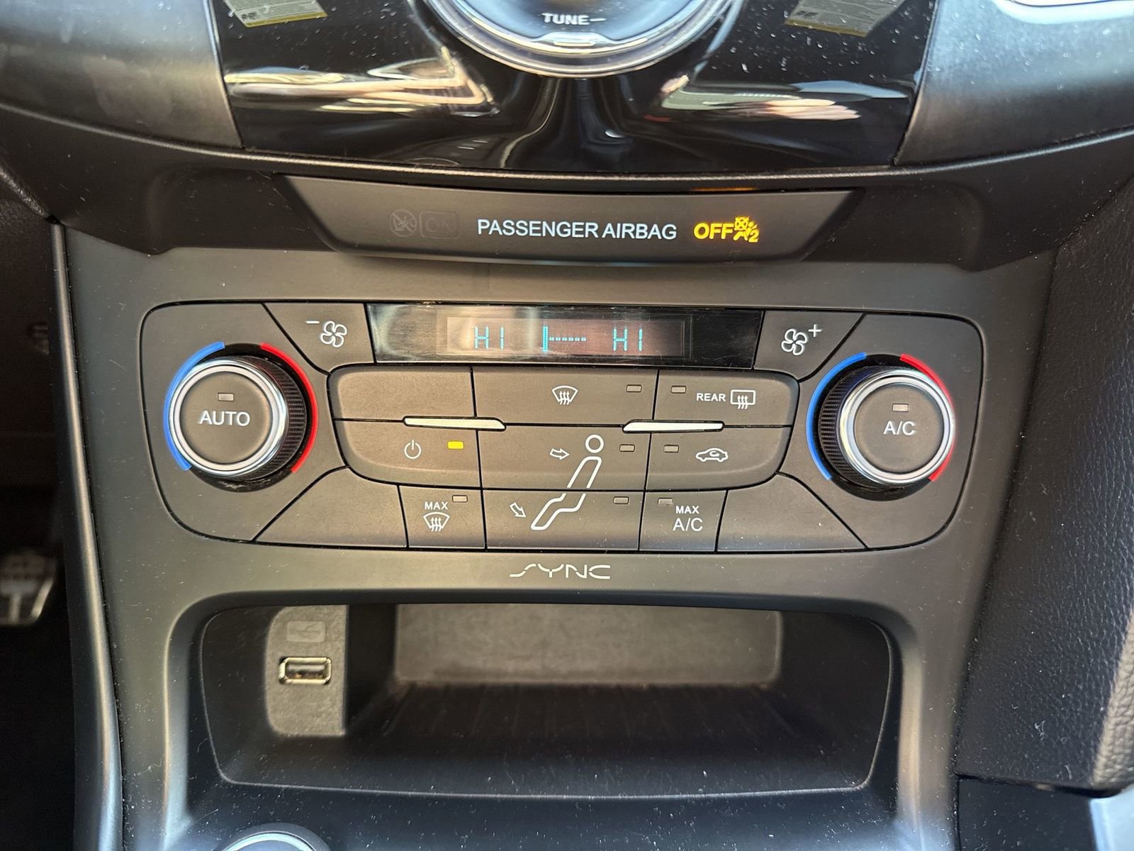 Used 2017 Ford Focus RS image 19