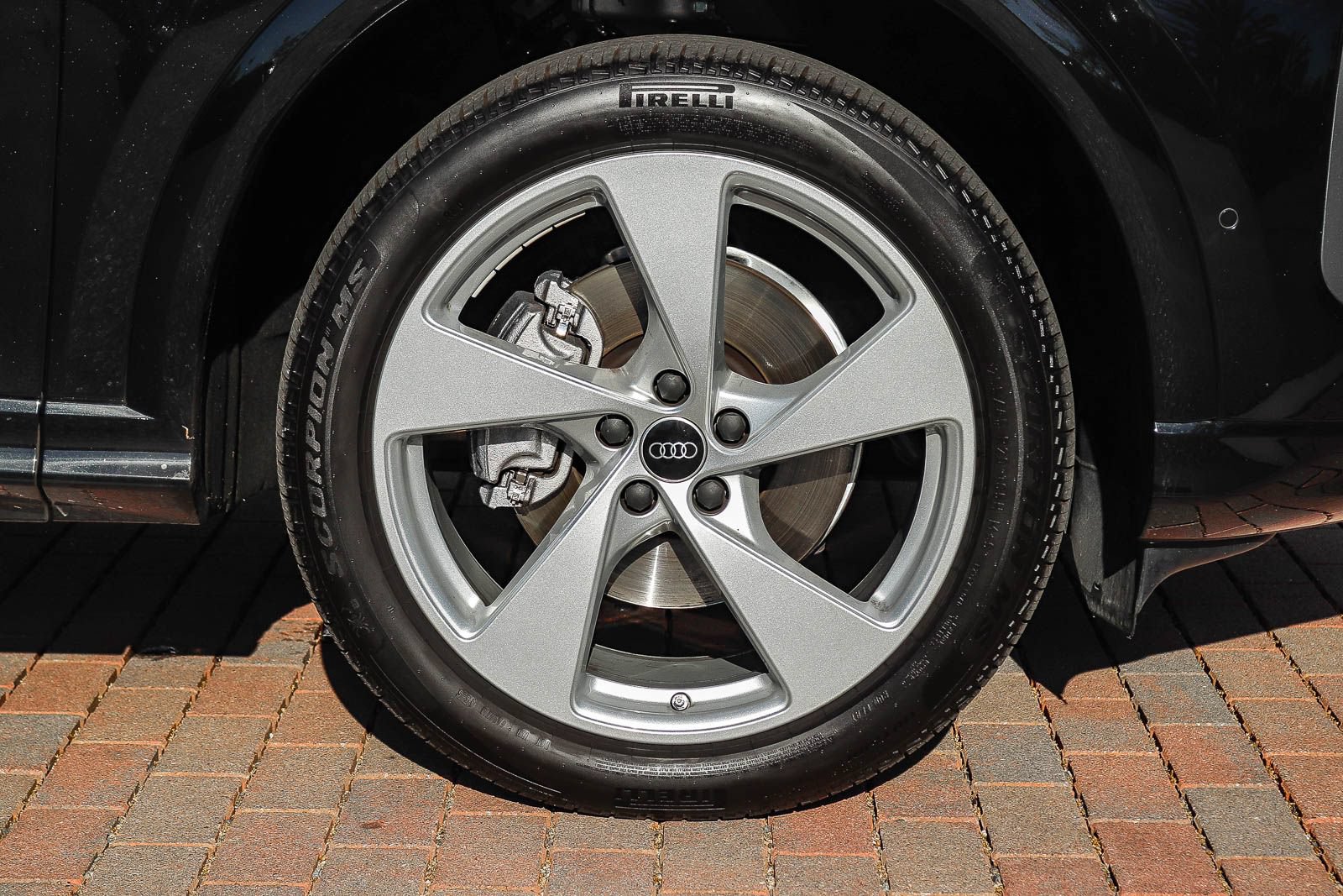Certified 2025 Audi Q5 Premium w/ Premium Plus AWD/4WD image 11