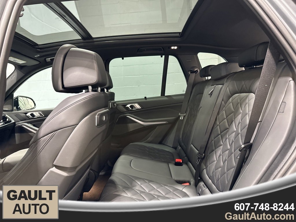 New 2026 BMW X5 xDrive40i w/ M Sport Package image 15