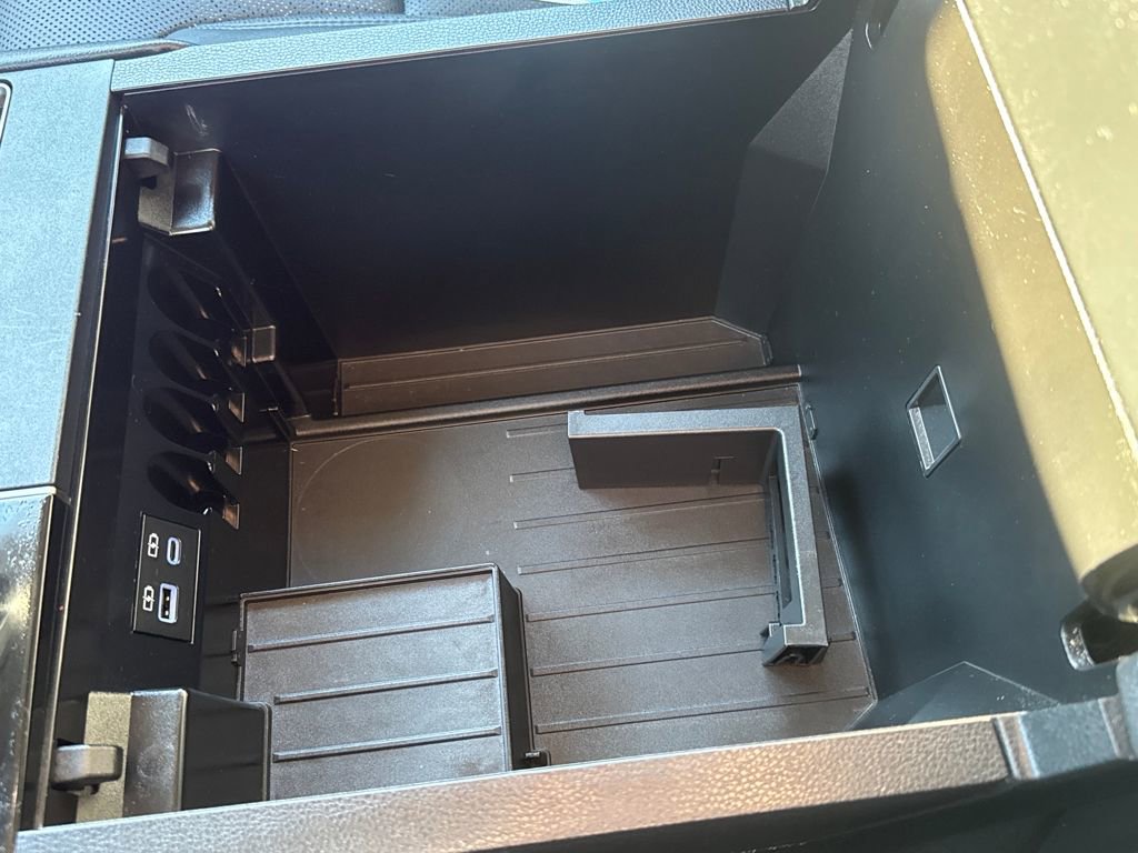 Used 2023 Toyota Tundra Limited image 27