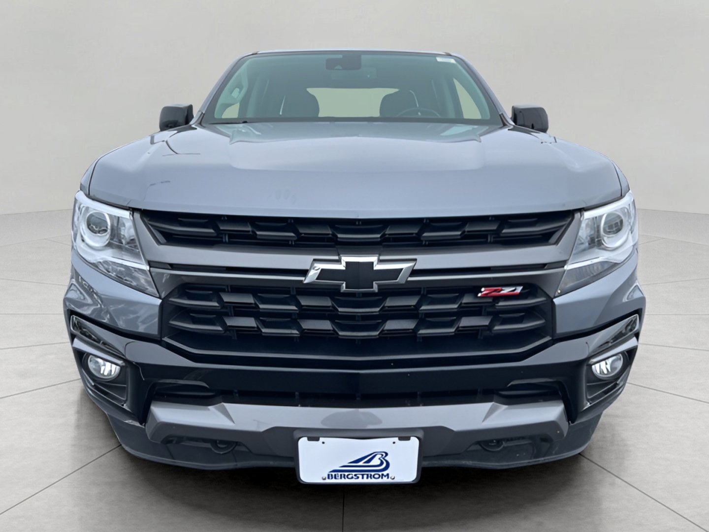 Used 2021 Chevrolet Colorado Z71 w/ Safety Package image 2