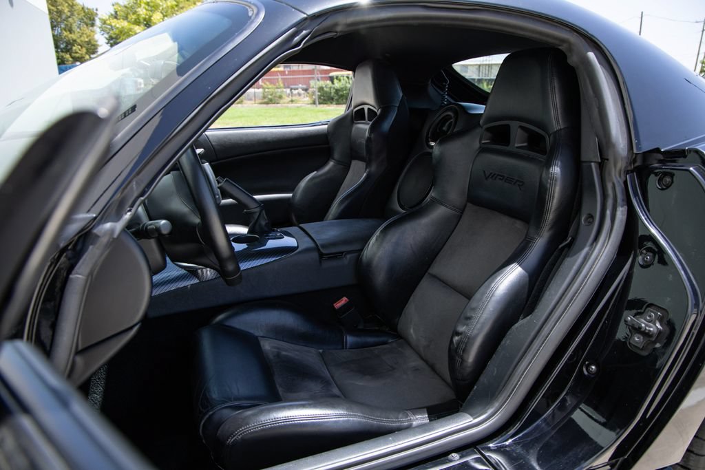 Used 2006 Dodge Viper SRT-10 RWD image 19