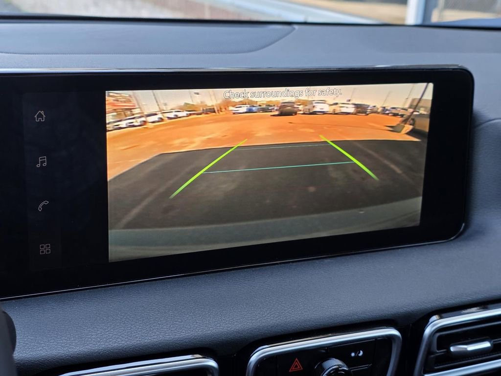 New 2026 Nissan Sentra SR w/ Floor Mat Package FWD image 12