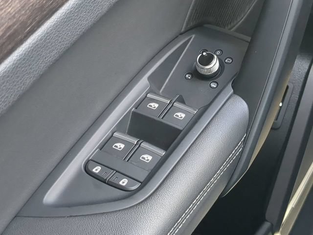 Used 2024 Audi Q5 2.0T Premium Plus AWD/4WD image 30