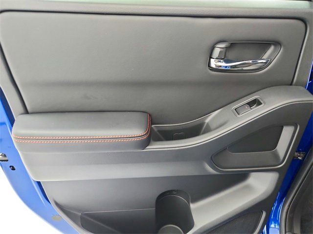 Used 2025 Nissan Frontier PRO-4X image 37