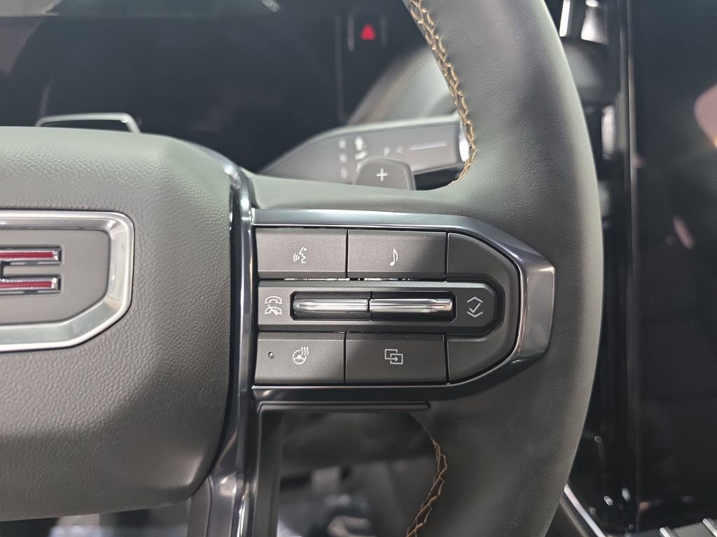 New 2026 GMC Yukon XL AT4 AWD/4WD image 20
