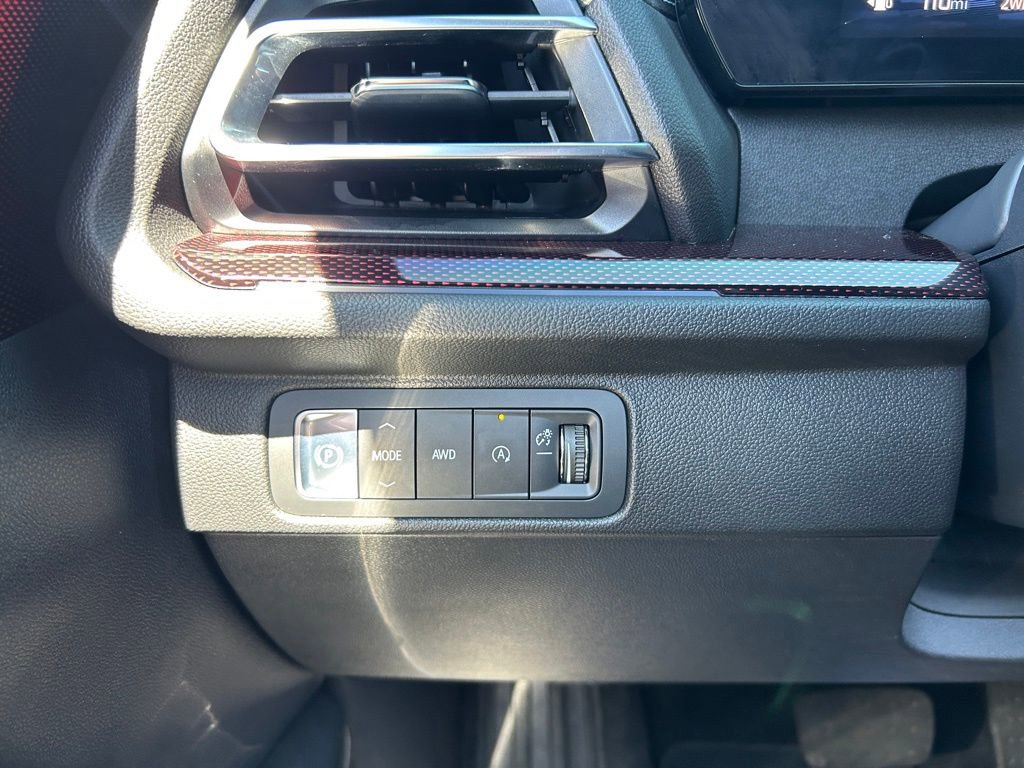 Used 2024 Chevrolet Traverse Z71 w/ Enhanced Driving Package image 54