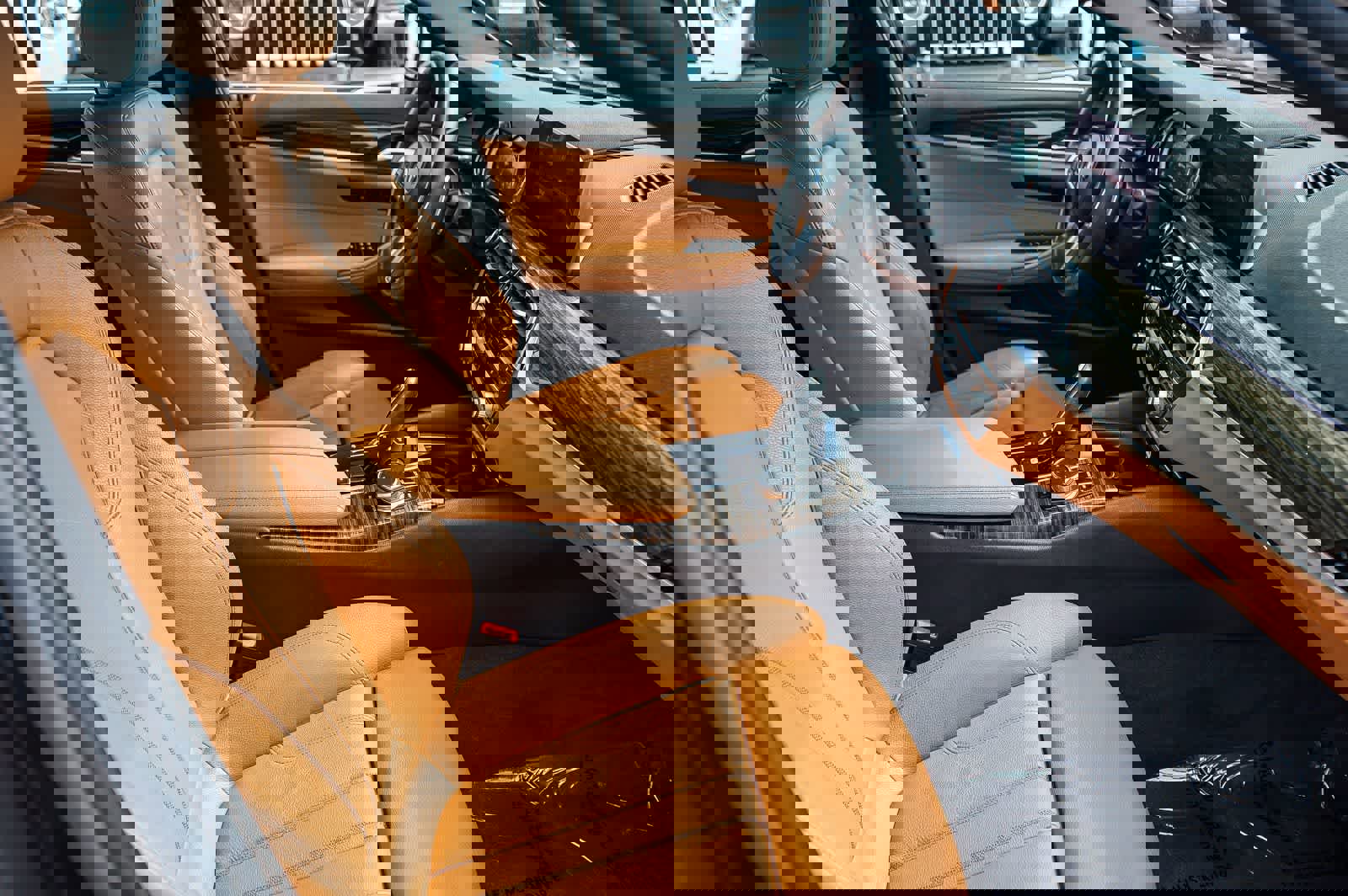 Used 2019 BMW 530e image 13