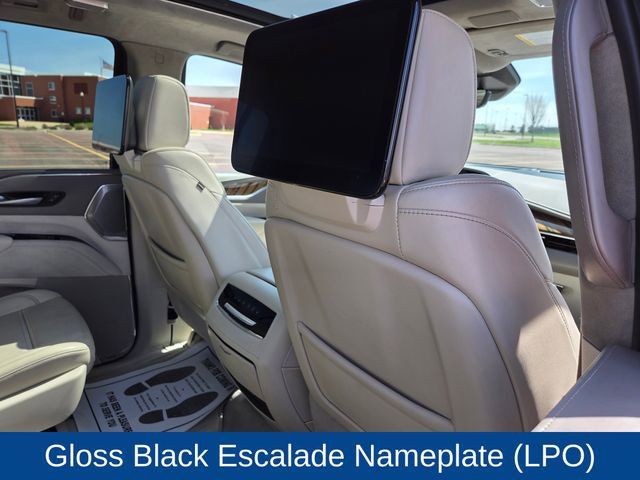 Used 2023 Cadillac Escalade ESV Sport Platinum w/ LPO, ONYX Package AWD/4WD image 48