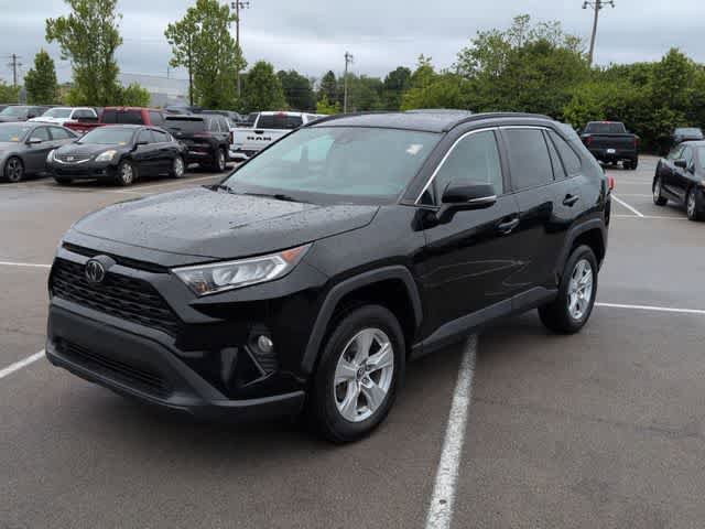 Used 2021 Toyota RAV4 XLE FWD image 4