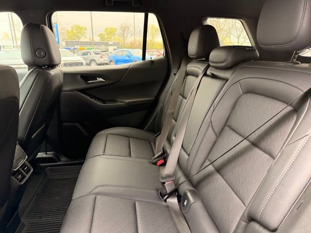 Used 2025 Chevrolet Equinox LT w/ Convenience Package II AWD/4WD image 18