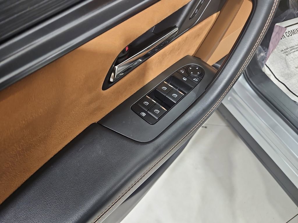 Used 2024 MAZDA CX-90 3.3 Turbo S w/ Premium Plus image 12