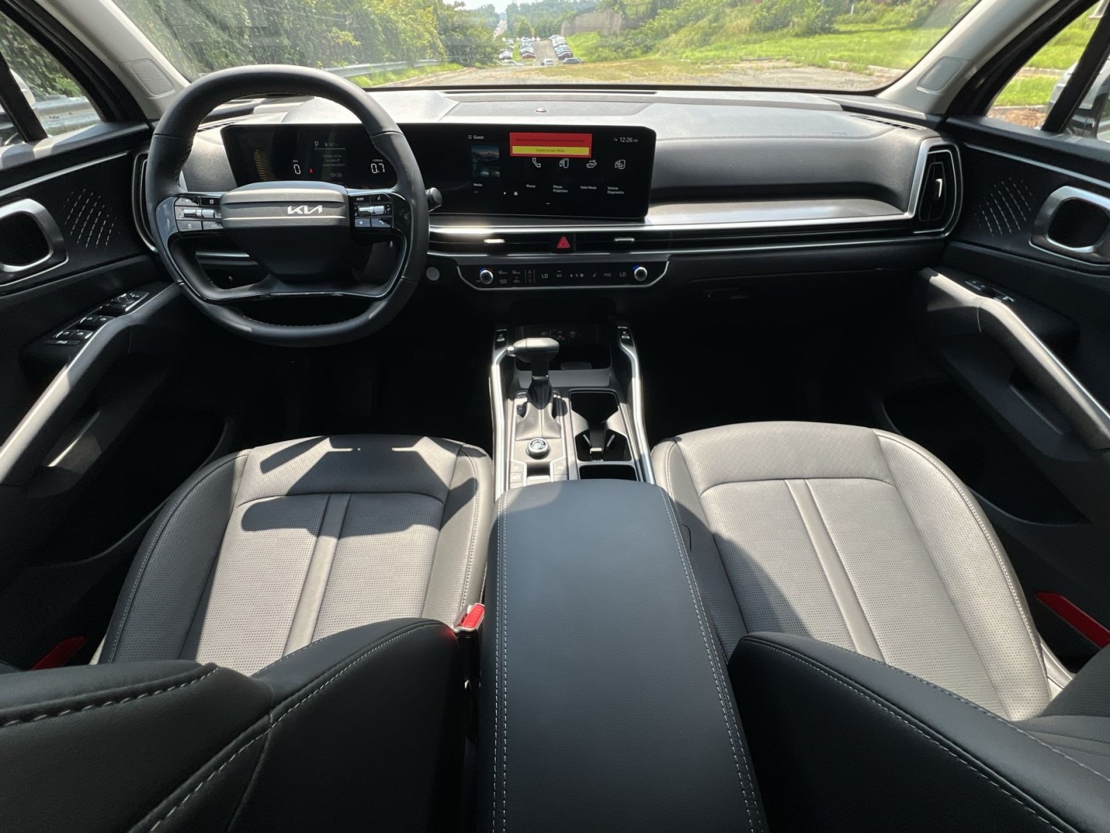 New 2026 Kia Sorento S w/ S Panoramic Sunroof Package FWD image 30