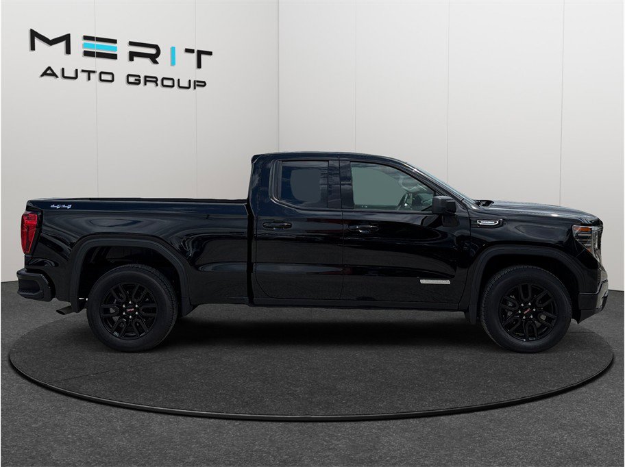Used 2025 GMC Sierra 1500 Elevation AWD/4WD image 10