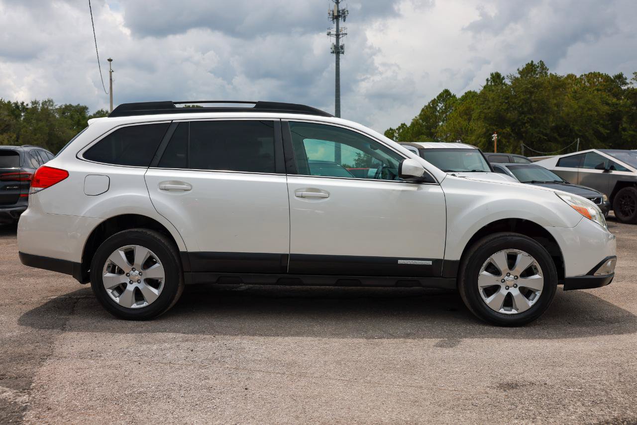 Used 2012 Subaru Outback 2.5i Premium w/ Popular Pkg 1B AWD/4WD image 13