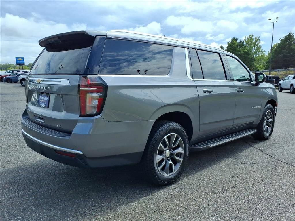 Used 2021 Chevrolet Suburban LT w/ Rear Media and Nav Package AWD/4WD image 3