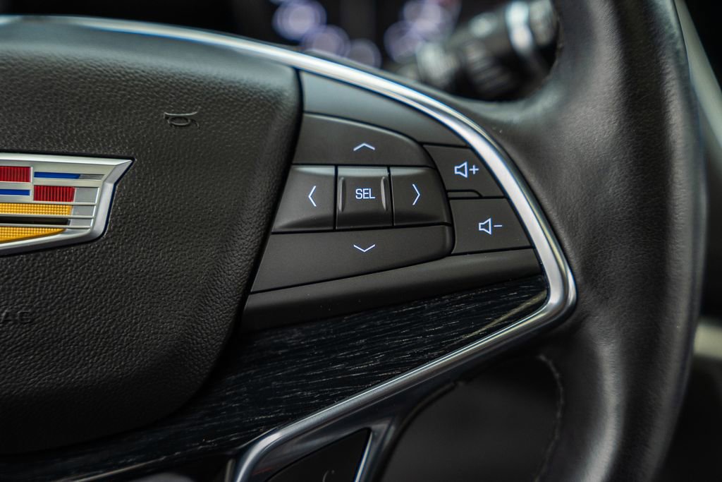 Used 2021 Cadillac XT5 Premium Luxury FWD image 30
