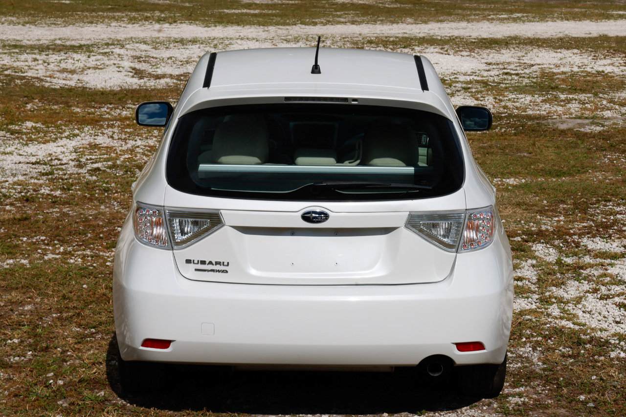 Used 2011 Subaru Impreza 2.5i image 9
